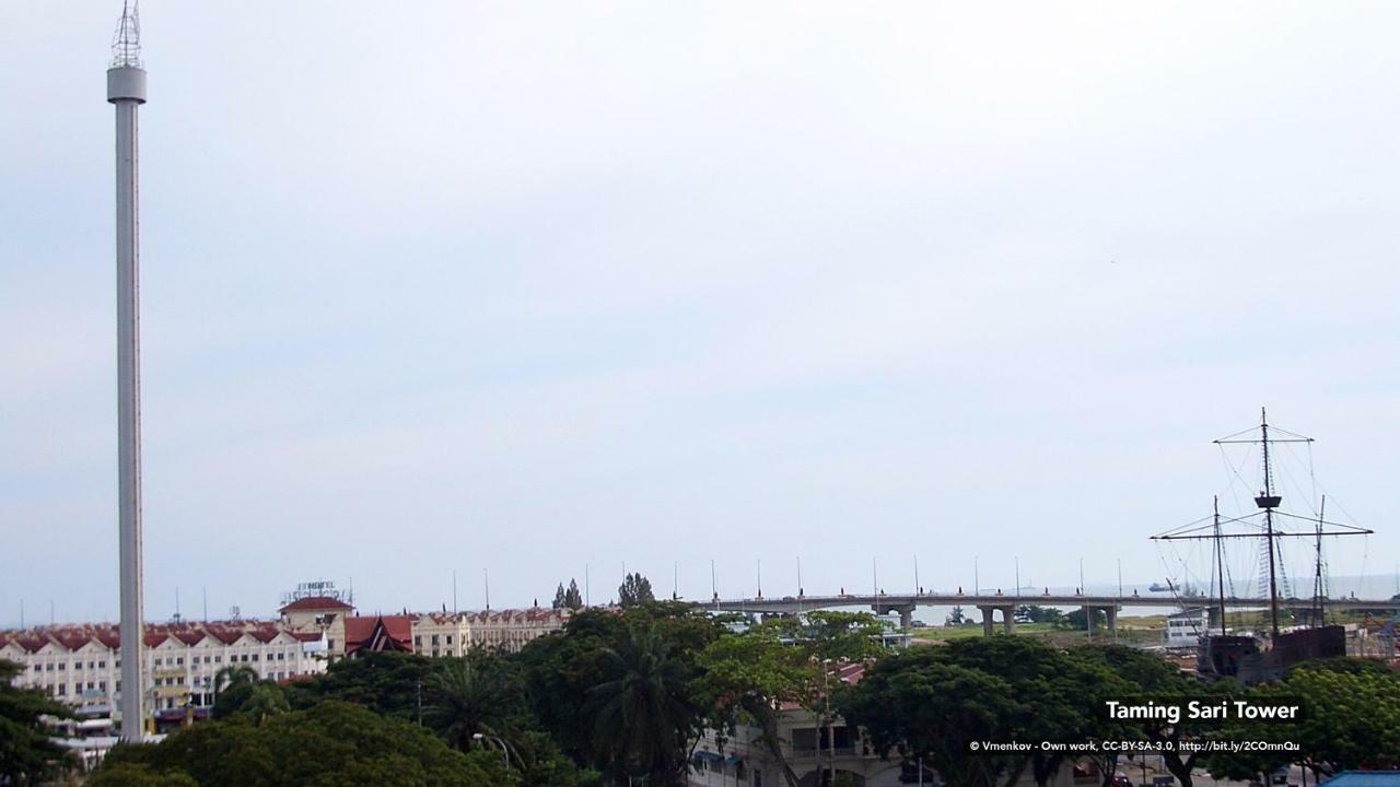 Coastal Park Hotel Malacca Exterior photo